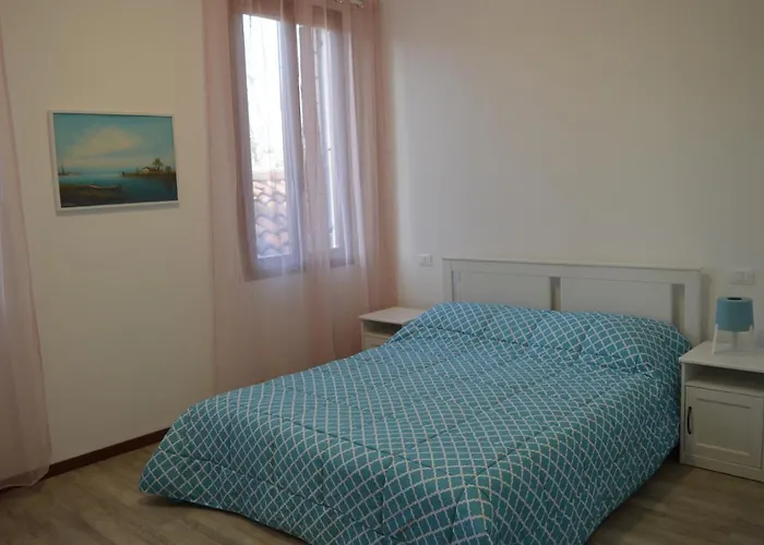 Noemi Venice Home
